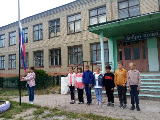 Закрытие пришкольного лагеря Закрытие пришкольного лагеря.